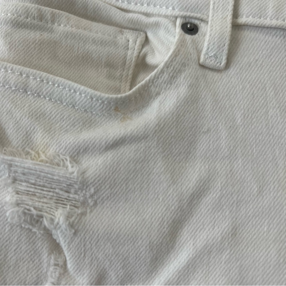 Levi’s 711 Skinny White Distressed Jeans - Picture 7 of 8
